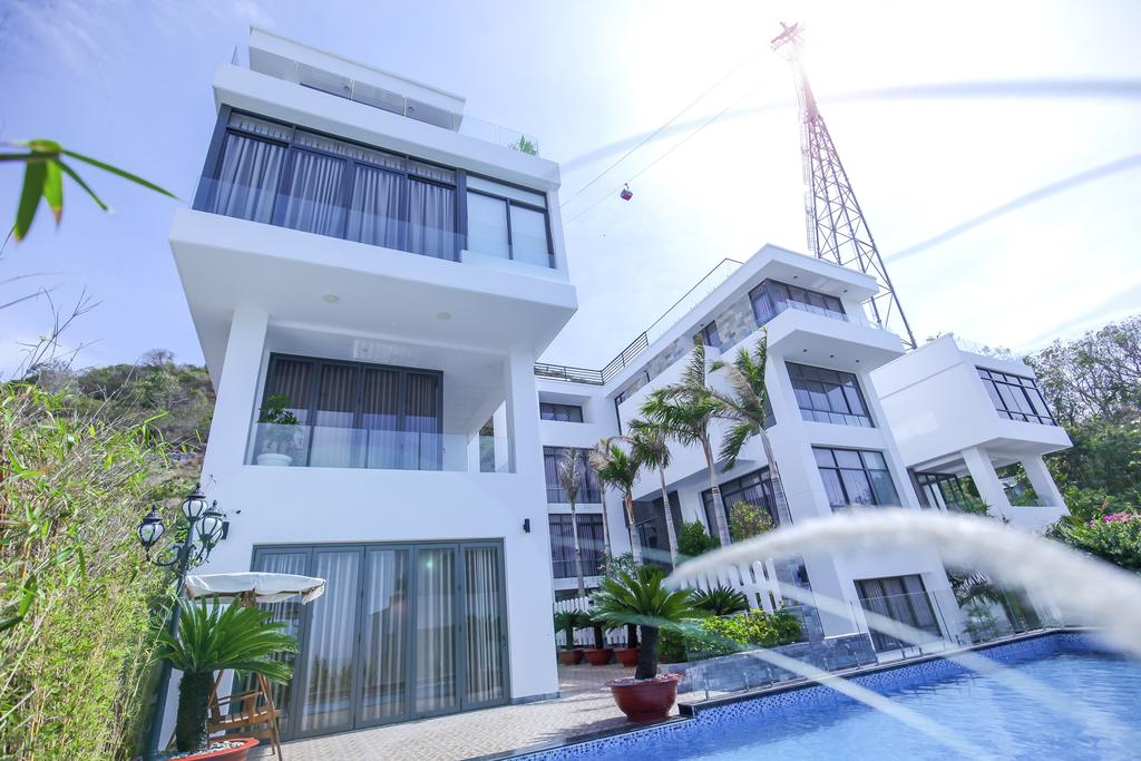 #10 Biệt thự (villa) Vũng Tàu gần/ sát biển Bãi Sau có hồ bơi, giá rẻ, view đẹp cho gia đình nghỉ dưỡng